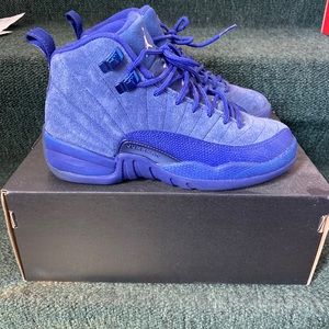 Nike Air Jordan 12 Retro size 3.5Y